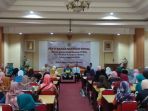 198-wanita-rawan-sosial-ekonomi-di-bantul-terima-bantuan-sosial_20181029_100050.jpg