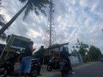 Aksi-Pria-Loncat-dari-Tower-Kretek-Diduga-Memiliki-Ganguan-Jiwa.jpg
