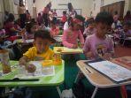 Anak-anak-saat-mengikuti-lomba-memggambar-di-SMA-Van-Lith-Magelang.jpg