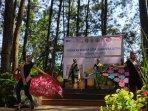 Batik-Tulis-Karya-87-Siswa-Binaan-YPA-MDR-Siap-Bersaing-di-Dunia-Mode-Indonesia.jpg