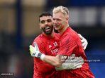 David-Raya-dan-Aaron-Ramsdale-sebelum-Liga-Inggris-antara-Everton-vs-Arsenal-di-Goodison-Park.jpg