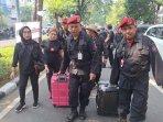 Dukung-Sekjen-DPP-PDIP-Hasto-Kristiyanto-Bebas-Banteng-Jogja-Kompak-Hadir-di-PN-Jakarta-Pusat.jpg