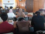 Eko-Suwanto-Ajak-Masyarakat-Gunakan-Gadget-Lebih-Produktif-Bukan-Sekadar-jadi-Konsumen-Semata.jpg