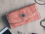 Fashion-woman-accessories.jpg