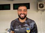Gelandang-PSIM-Yogyakarta-Omid-Popalzay-912025.jpg