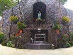 Gua-Maria-Mawar-Musuk-Boyolali.jpg