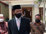 Gubernur-DIY-Sri-Sultan-Hamengku-Buwono-X-25122.jpg