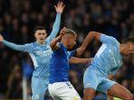 Hasil-Liga-Inggris-Malam-Tadi-Tumbangkan-Everton-Manchester-City-Semain-Kokoh-di-Puncak-Klasemen.jpg