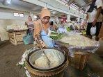 Jenang-Blendung-Kuliner-Tradisional-yang-Mulai-Langka-di-Magelang.jpg
