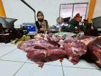Lapak-daging-sapi-di-Pasar-Argosari-Wonosari.jpg