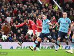 Marcus-Rashford-mencetak-gol-di-Piala-Liga-Inggris-atau-Carabao-Cup-Manchester-United-vs-Burnley.jpg