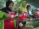 Masak-Tongseng-Massal-untuk-Pecahkan-Rekor-Muri.jpg