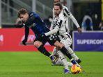 Nicolo-Barella-vs-Adrien-Rabiot-di-final-Piala-Super-Italia-Inter-Milan-vs-Juventus.jpg