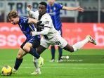 Nicolo-Barella-vs-Mandela-Keita-di-Liga-Italia-Serie-A-antara-Inter-Milan-vs-Parma.jpg