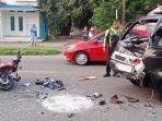 Nyelonong-Makan-Jalur-Lawan-Pengendara-Fino-Merah-Tabrak-Pikap-di-Sikka-Meninggal-di-RSUD.jpg