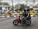 Pagar-pembatas-telah-terpasang-di-Teteg-Wetan-Stasiun.jpg