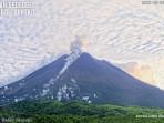Pagi-Tadi-Gunung-Merapi-Luncurkan-Awan-Panas-Sejauh-1000-Meter-ke-Arah-Kali-Putih.jpg