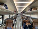 Para-penumpang-kereta-Luxury.jpg