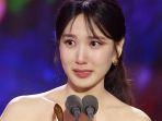 Park-Eun-Bin-saat-menerima-Daesang-di-ajang-Baeksang-Arts-Awards-ke-59-x3.jpg