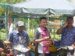 Penjual-Cilok-di-SMA-Klaten-Ini-Kompak-Pakai-Batik-Sama-Saat-Berjualan-Ini-Tujuannya.jpg