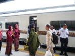 Penumpang-KAI-Wisata-Capai-70627-pada-Semester-I-2024.jpg