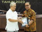 Penyerahan-hasil-pemeriksaan-LHP-atas-LKPD-Pemkot-Magelang.jpg