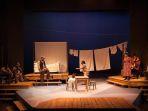 Pertunjukan-Karya-Seni-Teater.jpg