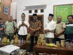 Pilkada-Bantul-Untoro-Wahyudi-Kunjungi-Rumah-Halim-untuk-Silaturahmi-dan-Beri-Ucapan-Selamat.jpg