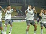 Racikan-Luis-Milla-Persib-Bandung-Libas-Persik-Kediri-Tiga-Gol-Tanpa-Balas.jpg