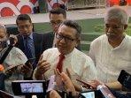 Rektor-UII-Prof-Fathul-Wahid-memberikan-keterangan.jpg