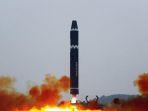 Rudal-Monster-Korea-Utara-Melesat-Sejauh-1000-Km-ke-Laut-Jepang-Kim-Jong-Un-Pimpin-Peluncuran.jpg