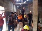 SAR-Gabungan-Gunakan-Metode-Vertical-Rescue-untuk-Evakuasi-Lansia-Terjatuh-ke-Sumur.jpg