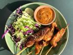 Satay-Gai-makanan-khas-Thailand.jpg