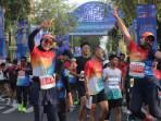 Sejumlah-pelari-Malioboro-Run-2025-melintas-di-Jalan-Brigjen-Katamso-Yogyakarta-Minggu.jpg