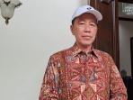 Soeharto-dan-Gus-Dur-Masuk-Daftar-Calon-Pahlawan-Nasional-Ini-Komentar-Jokowi.jpg