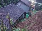 Tebing-di-Purworejo-Longsor-Timpa-Lima-Rumah-Tak-Ada-Korban-Jiwa.jpg