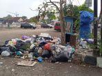 Tumpukan-sampah-berserakan-di-sekitaran-Pasar-Terban-Jogja.jpg