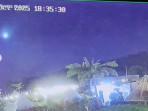 Viral-Meteor-Melintas-di-Langit-Cirebon-Kilatan-Cahaya-Disusul-Suara-Dentuman-Keras-Minggu-Malam.jpg