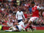 William-Saliba-vs-Harry-Kane-di-Liga-Inggris-antara-Arsenal-vs-Tottenham-Hotspur.jpg