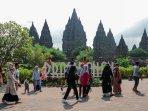 Wisatawan-berkunjung-dii-wisata-Candi-Prambananist.jpg