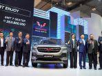 almaz-resmi-hadir-dengan-voice-command-bahasa-indonesia-pertama-dan-konfigurasi-7-seater.jpg