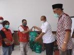 bank-sleman-memberikan-bantuan-sembako-ke-relawan-pmi.jpg