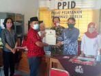 bapaslon-bambang-benyamin-babe-menyerahkan-perbaikan-berkas-pendaftaran-pilkada.jpg