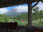 berburu-view-merapi-ini-deretan-wisata-jogja-menawarkan-pemandangan-gunung.jpg