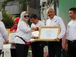 bupati-sleman-penghargaan.jpg