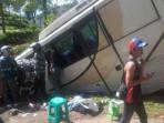 bus-kecelakaan_0208.jpg