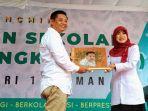 cenderamata-sman-1-sleman-ke-disdikpora-diy.jpg