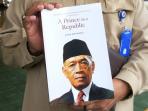 cover-buku-sri-sultan-hb-ix_2201.jpg