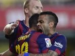 dani_alves_22.jpg