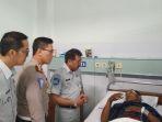 direktur-utama-jasa-raharja-budi-rahardjo-tiga-kiri-di-dampingi-dirlantas-polda-diy.jpg